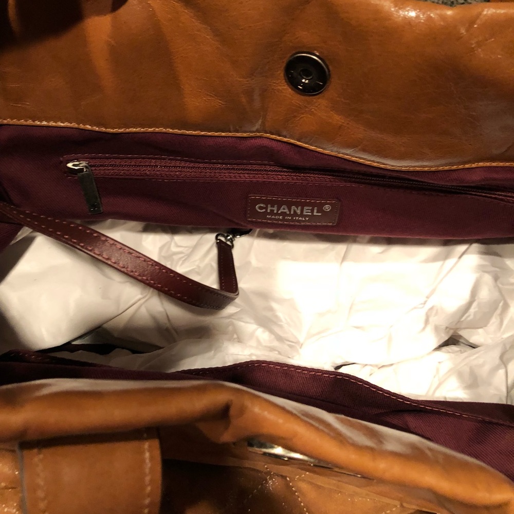 CHANEL‼️SOLD ‼️ - Picture 4 of 6